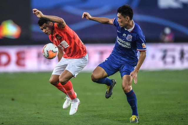 意甲-加蒂头球制胜 尤文图斯1-0那不勒斯